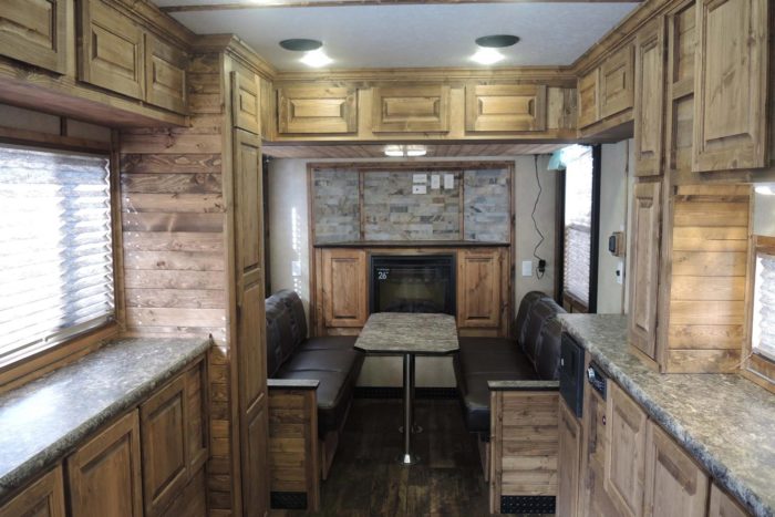 Diamond RV for Sale | Rugged RVs for sale | Lounge